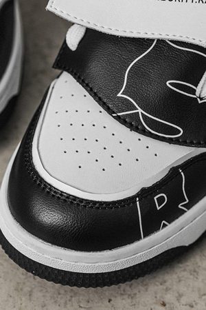 Concert Outfit Mid-Top Color Blocking Skate Shoes