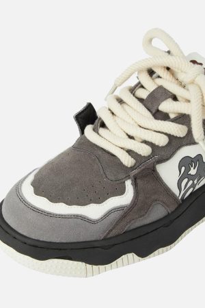 Concert Outfit Monochrome Shadowwave Heavy-Duty Street Sneakers