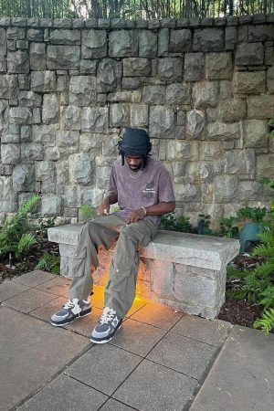 Concert Outfit Monochrome Shadowwave Heavy-Duty Street Sneakers