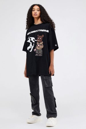 Concert Outfit Pistol Bear Graphic Tee