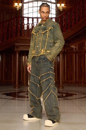 Concert Outfit Raw Edge Distressed Denim Jacket