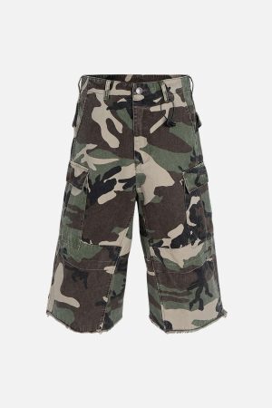 Concert Outfit Retro Camouflage Whisker Raw Edge Cropped Shorts