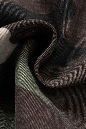 Concert Outfit Retro Camouflage Whisker Raw Edge Cropped Shorts