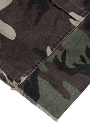 Concert Outfit Retro Camouflage Whisker Raw Edge Cropped Shorts