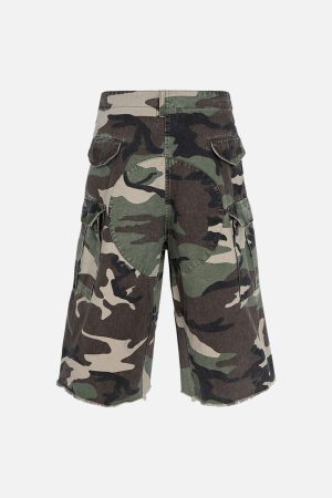 Concert Outfit Retro Camouflage Whisker Raw Edge Cropped Shorts