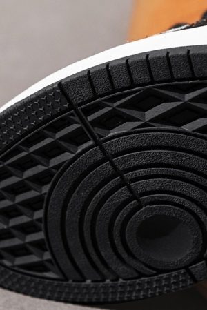 Concert Outfit Retro Casual Sneakers