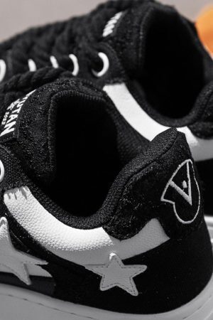 Concert Outfit Retro Casual Sneakers