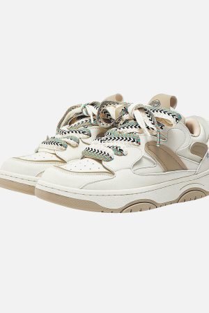 Concert Outfit Retro Casual Sneakers