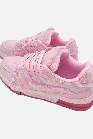 Concert Outfit Retro Denim Sneakers