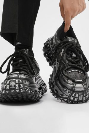 Concert Outfit Retro Tire Sole Chunky Sneakers
