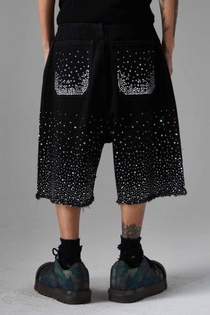 Concert Outfit Retro Washed Rhinestone Raw Edge Denim Shorts