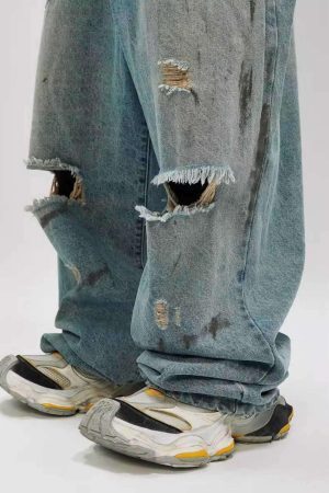 Concert Outfit Reverse Pocket Ripped Jeans