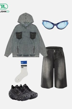 Concert Outfit Rivet Washed Jorts