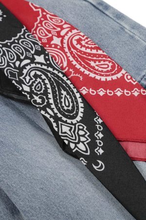 Concert Outfit Side-Scarf Pleated Baggy Jeans