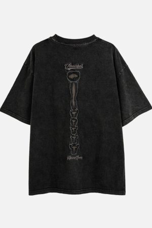 Concert Outfit Skull Distressed Wash Tee