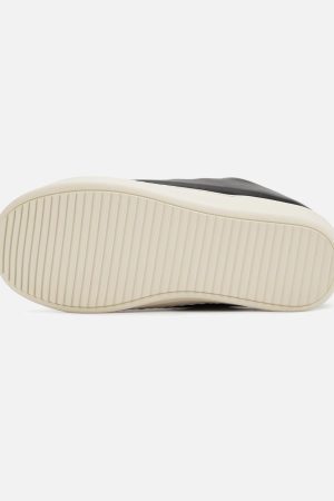 Concert Outfit Slip-On Bread Street Rap Sneakers