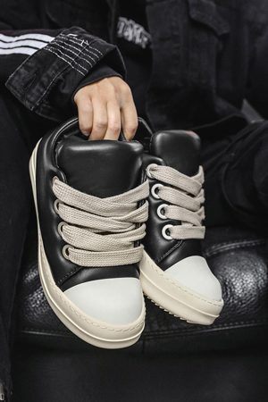 Concert Outfit Slip-On Bread Street Rap Sneakers