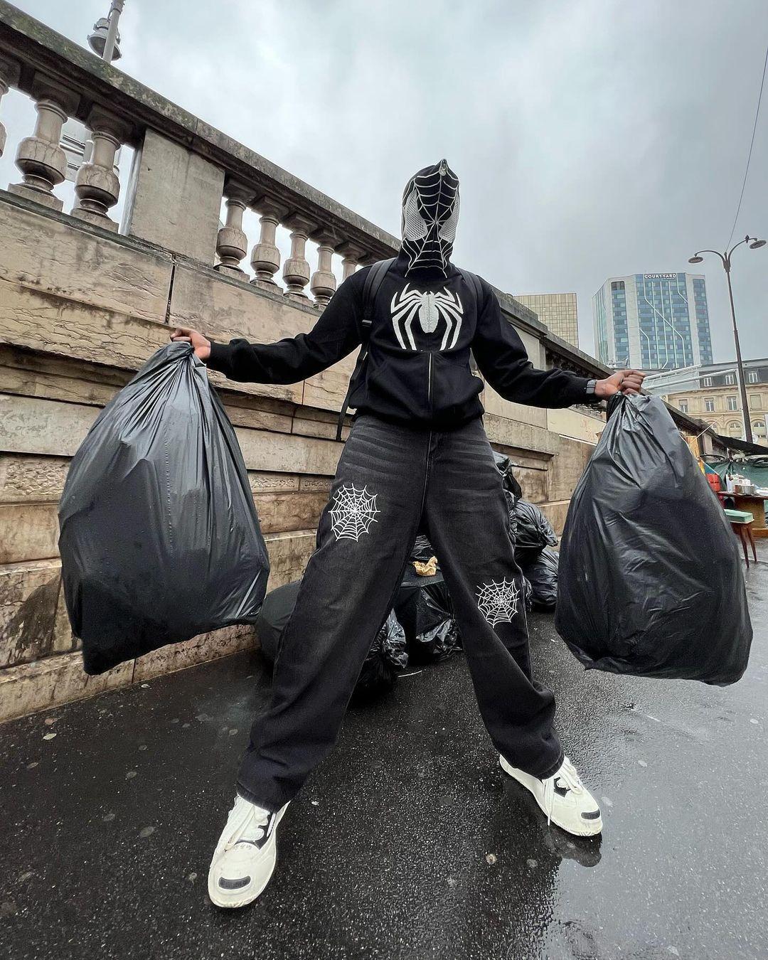 Concert Outfit Spider Web Embroidery Eye Viewable Hoodie Concert Outfit Spider Web Embroidery Eye Viewable Hoodie