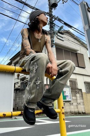 Concert Outfit Star Embroidered Washed Jeans