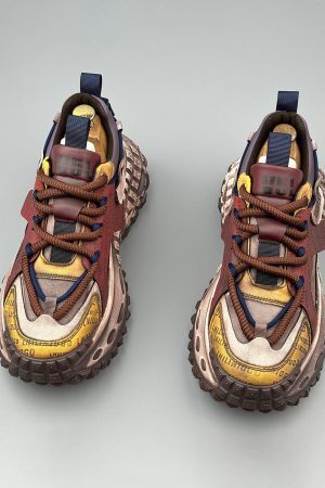 Concert Outfit Stitching Letter Tire Sole Platform Sneakers