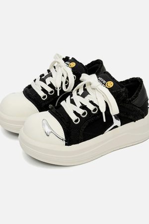 Concert Outfit Street Deconstructed Split Whisker Sneakers