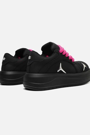 Concert Outfit Street Deconstructed Split Whisker Sneakers