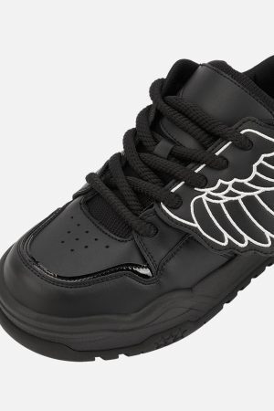 Concert Outfit Street Embroidery Sneakers