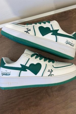 Concert Outfit Street Heart Skate Shoes