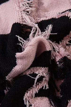 Concert Outfit Street Star Stripe Whisker Ripped Crew Neck Sweater