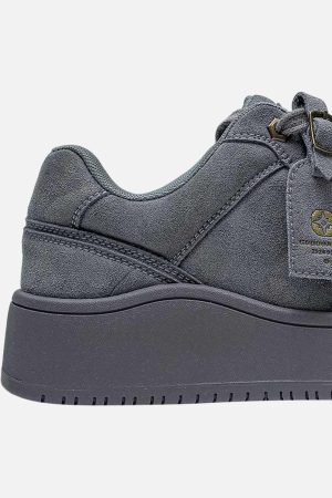 Concert Outfit Suede Low-Top Skate Shoes