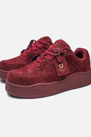 Concert Outfit Suede Low-Top Skate Shoes