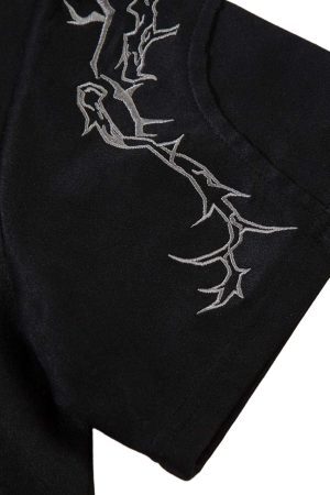 Concert Outfit Thorn Embroidery Suede T-Shirt