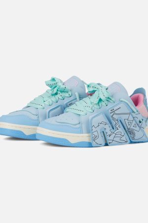 Concert Outfit Versatile Lightweight Soft-Soled Board Shoes