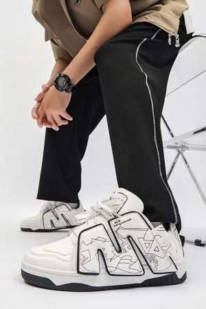 Concert Outfit Versatile Lightweight Soft-Soled Board Shoes