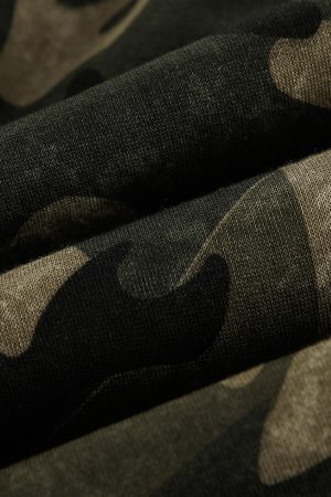 Concert Outfit Vintage Camouflage Flame Heart Print Hoodie