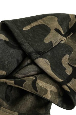 Concert Outfit Vintage Camouflage Flame Heart Print Hoodie