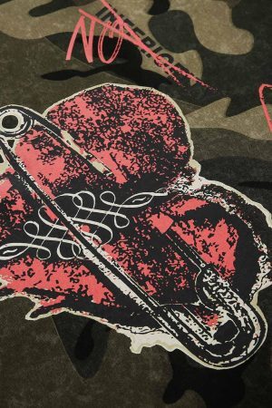 Concert Outfit Vintage Camouflage Flame Heart Print Hoodie