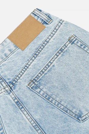 Concert Outfit Vintage Classic Washed Light Blue Jeans