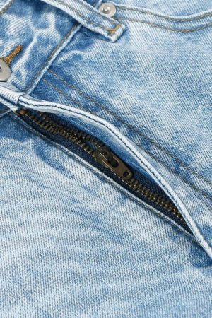 Concert Outfit Vintage Classic Washed Light Blue Jeans