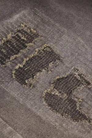 Concert Outfit Vintage Distressed Denim Gradient Shorts