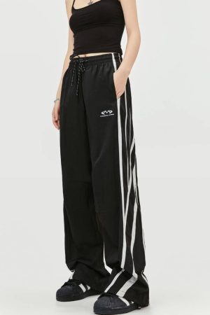 Concert Outfit Vintage Line Sweatpants