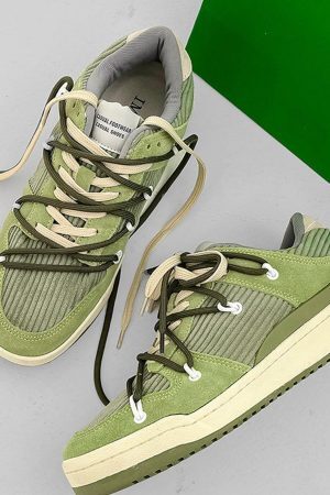 Concert Outfit Vintage Patchwork Board Shoes