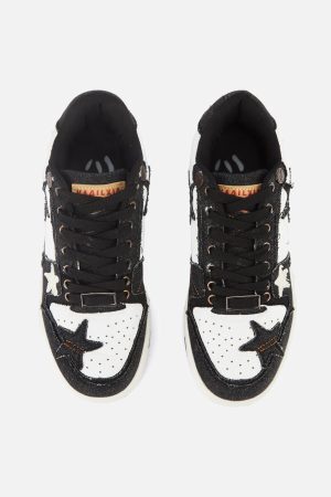 Concert Outfit Vintage Star Skateboard Sneakers