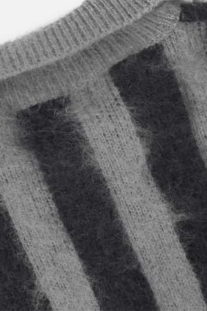 Concert Outfit Vintage Vertical Striped Polo Collar Sweater