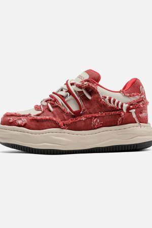 Concert Outfit Washed Denim Low-Top Raw Edge Sneakers