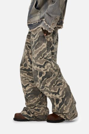 Concert Outfit Wrinkle Camouflage Loose Jeans