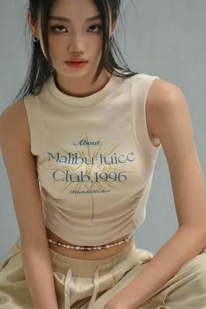 New Style Trends - Acubi Spring Print Shirring Top - Outfit Ideas