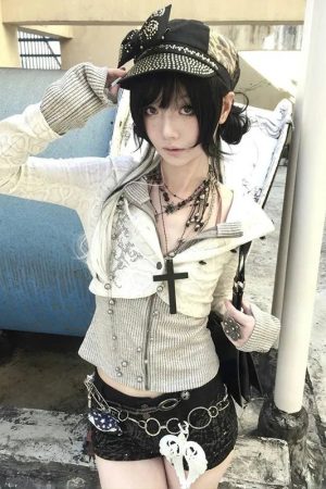 New Style Trends - Acubi Style Layered Cardigan - Outfit Ideas