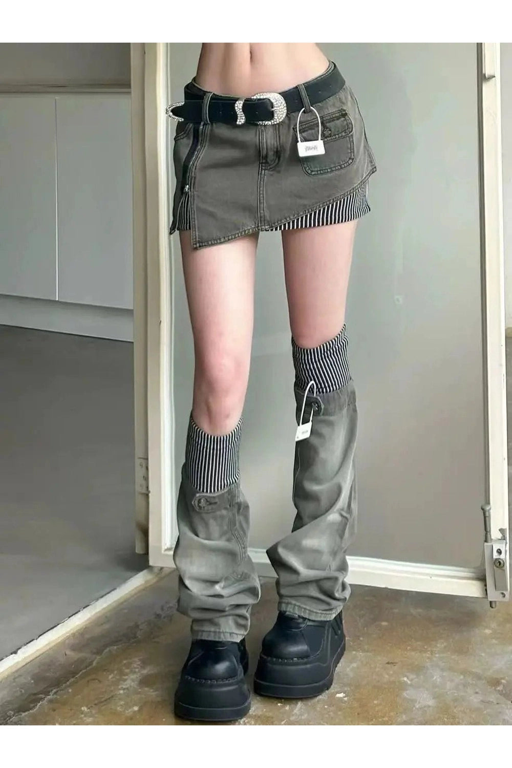 New Style Trends - Acubi Y2k Layered Skirt-Pants Hybrid with Belt - Outfit Ideas