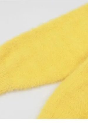 New Style Trends - Aesthetic Fuzzy Black Cat Knit Sweater - Outfit Ideas